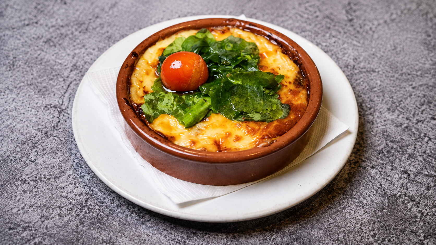 TAPA DE PROVOLONE RELLENO